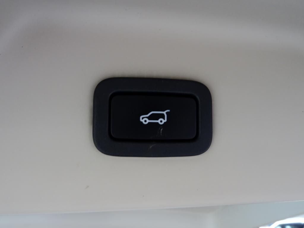 Land Rover Range Rover SUV 4,4 l 250 kw