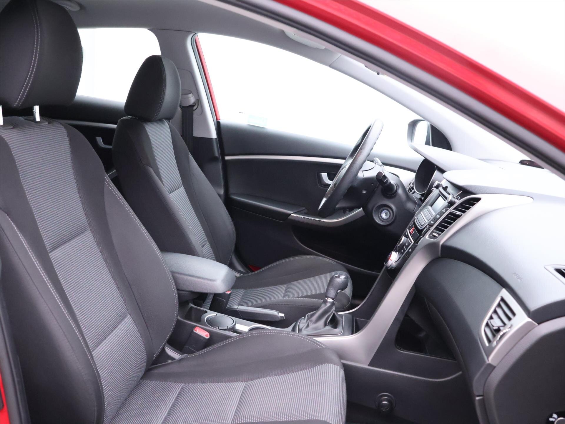 Hyundai i30 Hatchback 1,4 l 73 kw