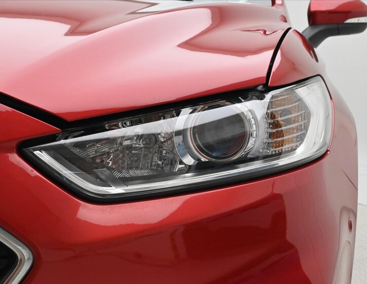 Ford Mondeo Liftback 2,0 l 110 kw