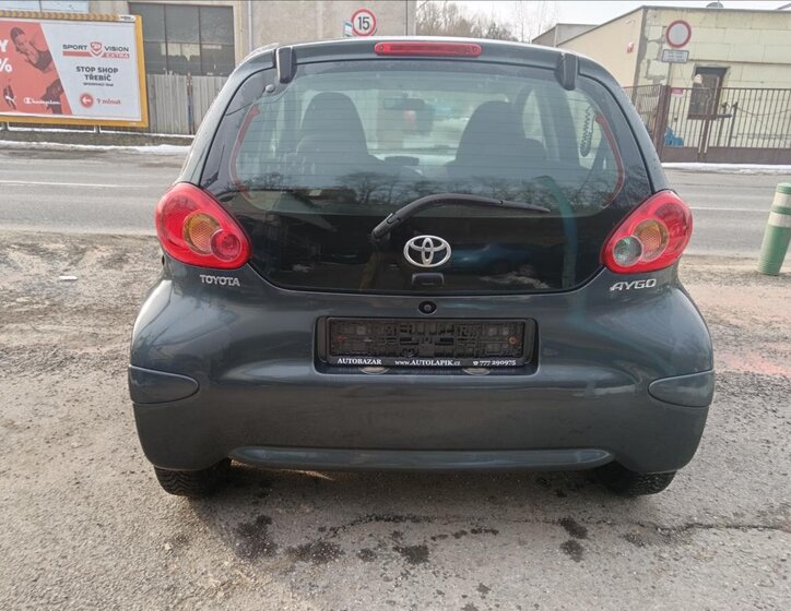 Toyota Aygo Hatchback 998,0 50 kw
