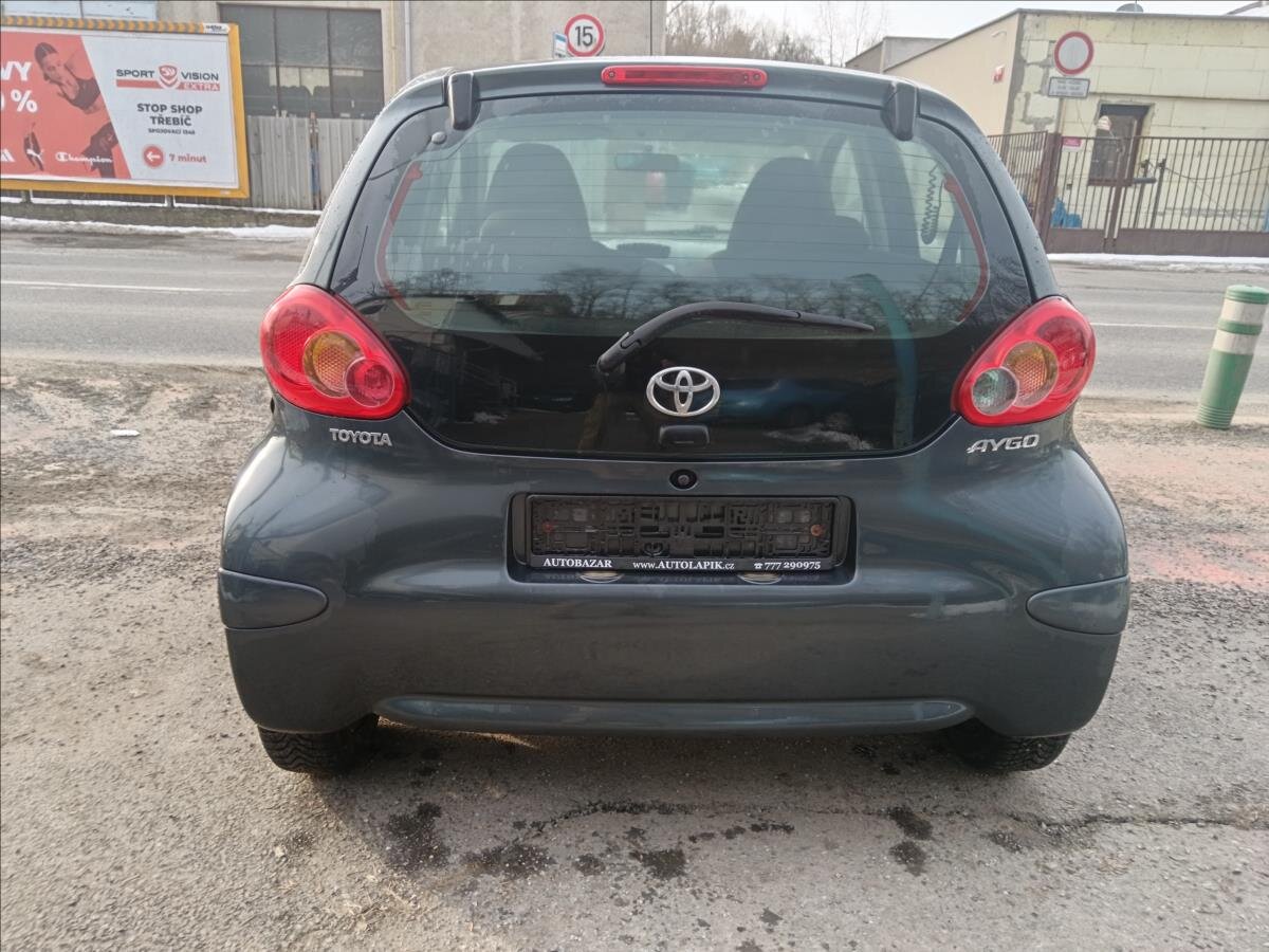 Toyota Aygo Hatchback 998,0 50 kw