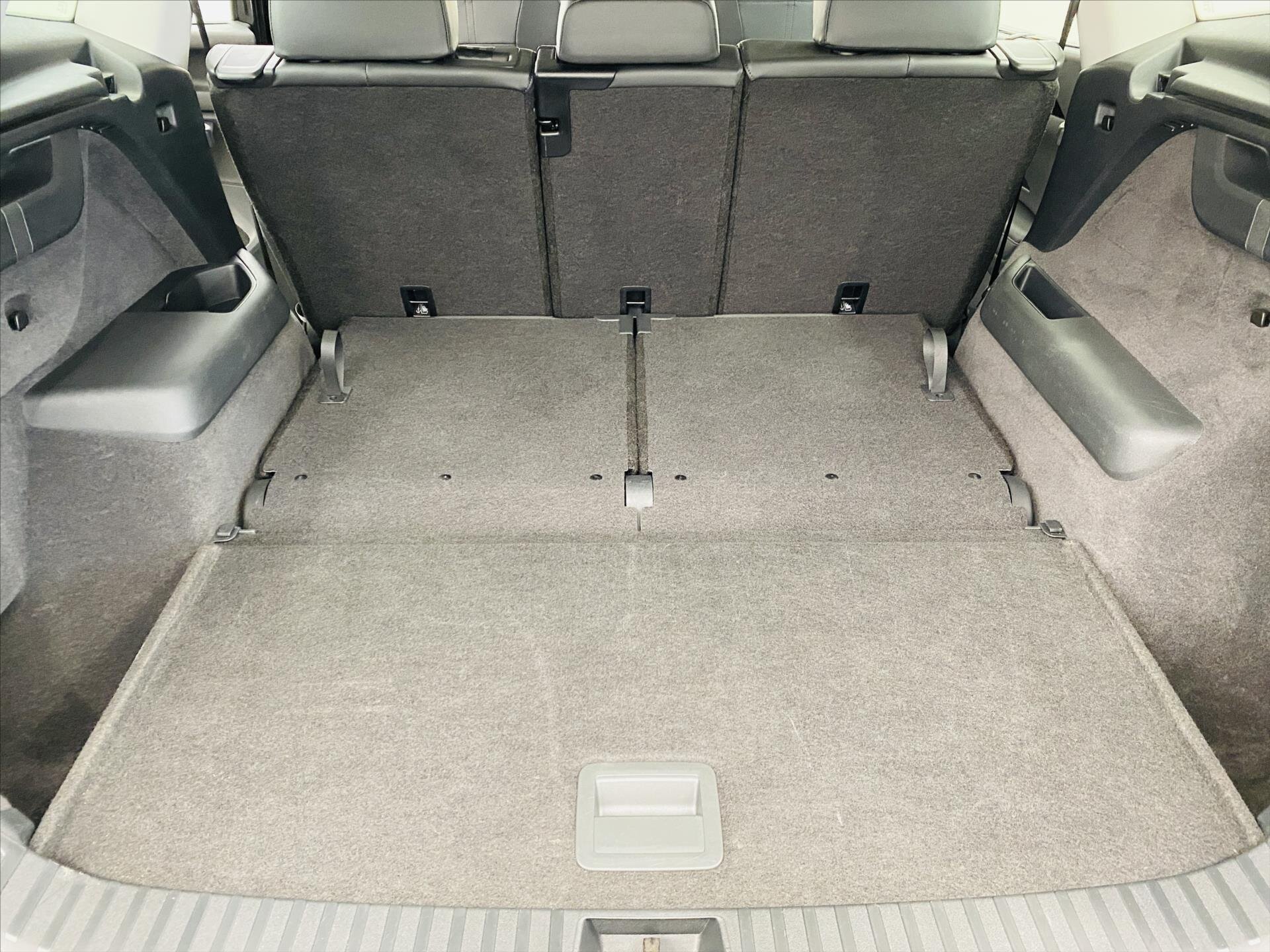 Volkswagen Tayron Kombi 2,0 l 142 kw