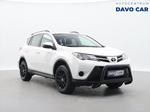 Toyota RAV4 SUV / Terénní 2,0 l 112 kw