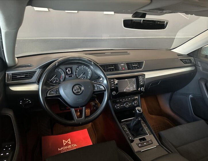 Škoda Superb Kombi 2,0 l 110 kw