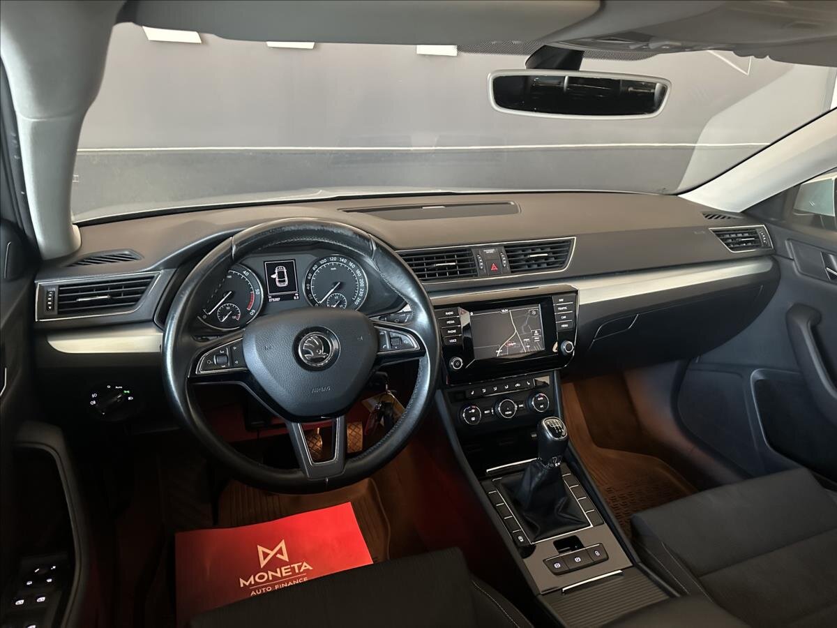 Škoda Superb Kombi 2,0 l 110 kw