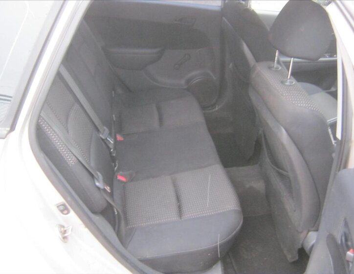 Hyundai i30 Kombi 1,6 l 92 kw