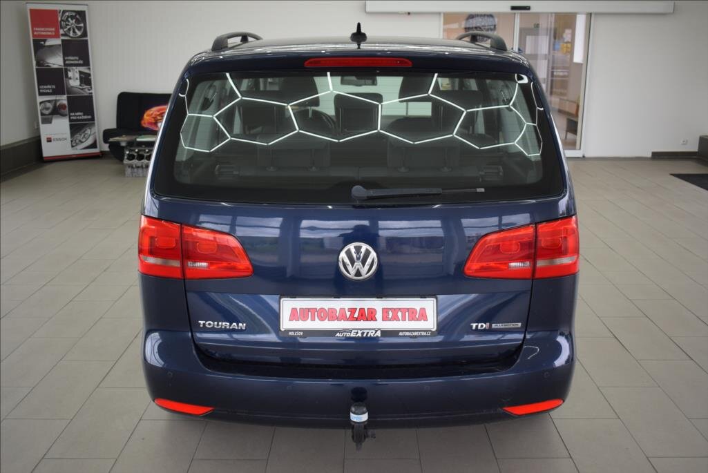 Volkswagen Touran Kombi 1,6 l 77 kw