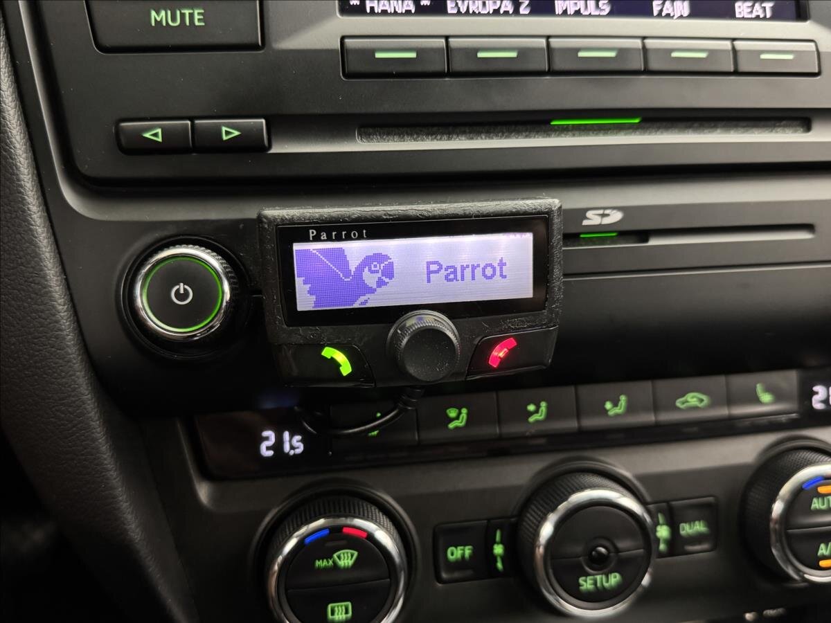 Škoda Octavia Sedan / Limuzína 1,6 l 77 kw