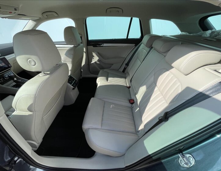 Škoda Superb Kombi 2,0 l 147 kw