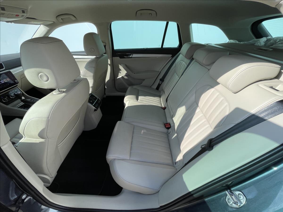 Škoda Superb Kombi 2,0 l 147 kw