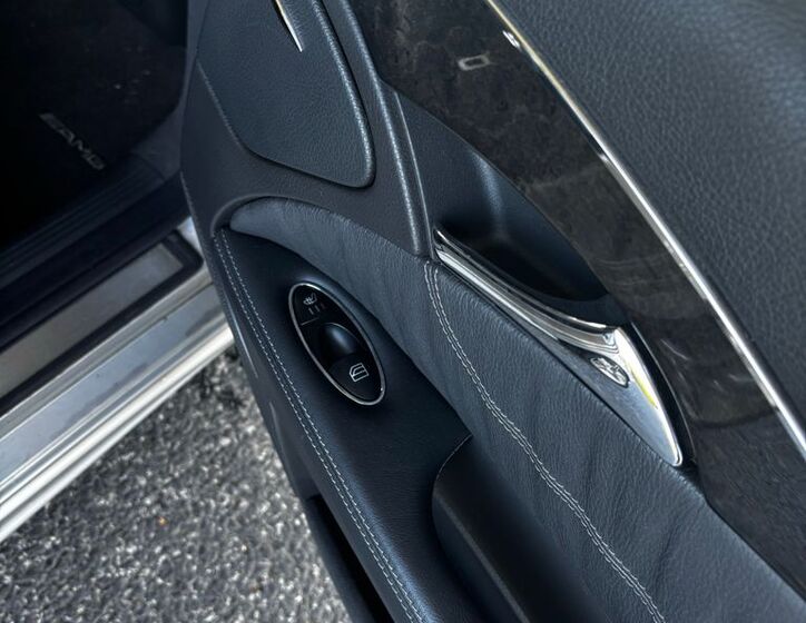 Mercedes-Benz Třídy E 17