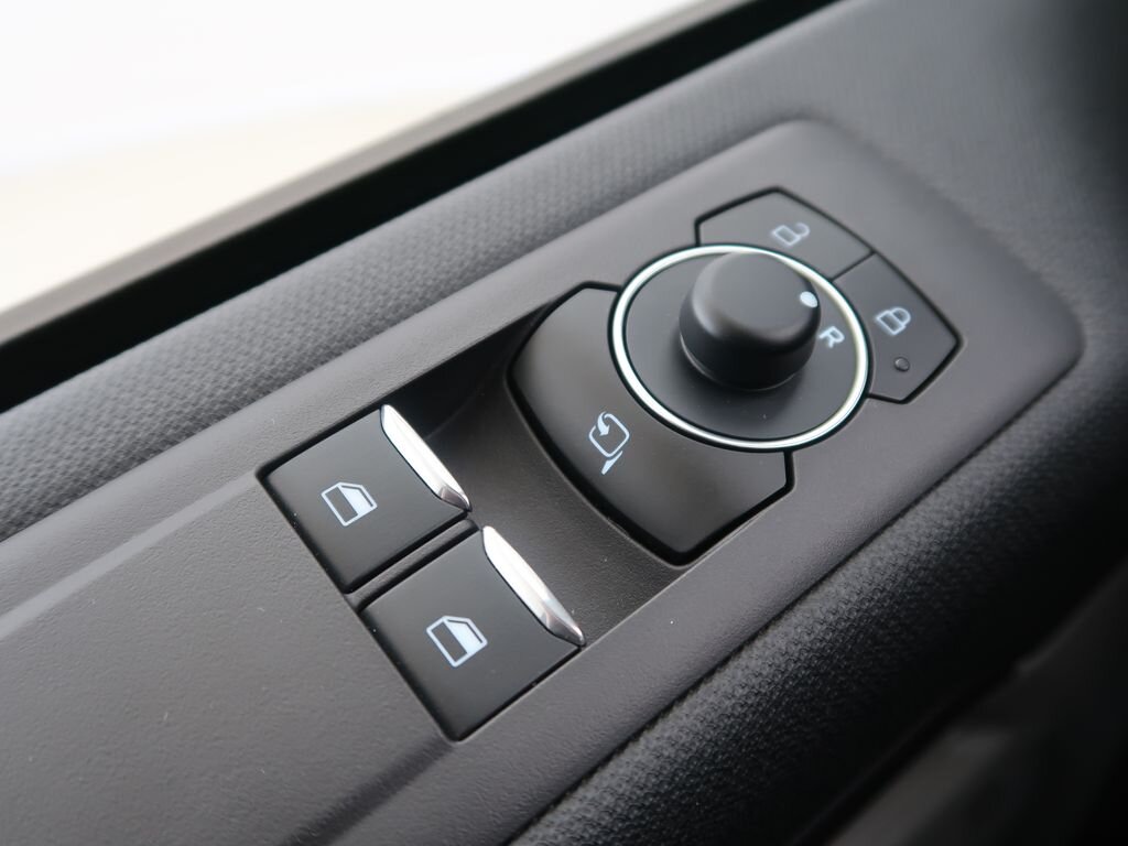 Ford Tourneo Custom VAN / Minibus 0,0 160 kw