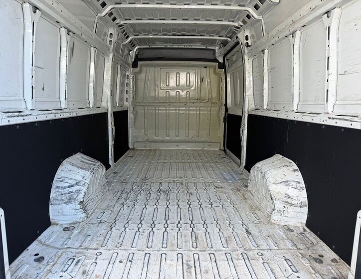 Peugeot Boxer Skříň 2,0 l 120 kw