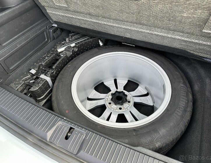 Volkswagen Passat Kombi 0,0 0