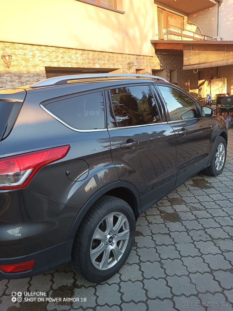Ford Kuga SUV 0,0 132 kw