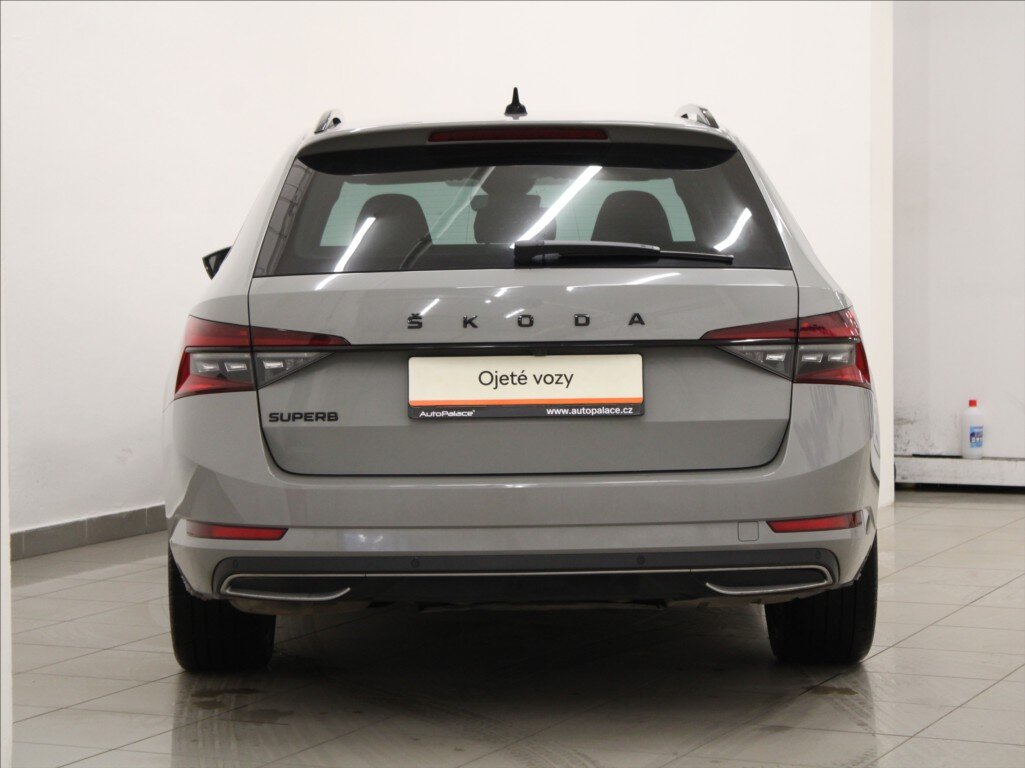 Škoda Superb Kombi 2,0 l 147 kw