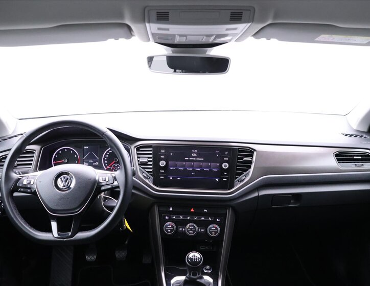Volkswagen T-Roc 22