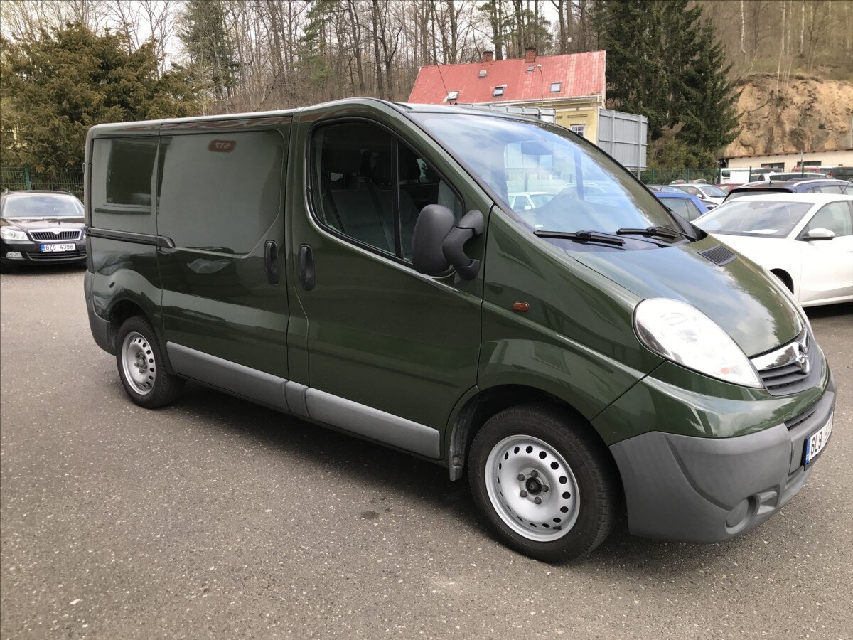 Opel Vivaro Skříň 2,0 l 66 kw