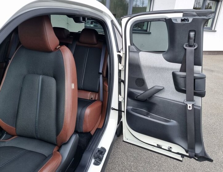 Mazda MX-30 SUV / Terénní 0,0 107 kw