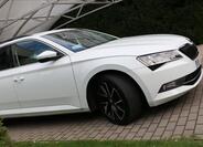 Škoda Superb 4