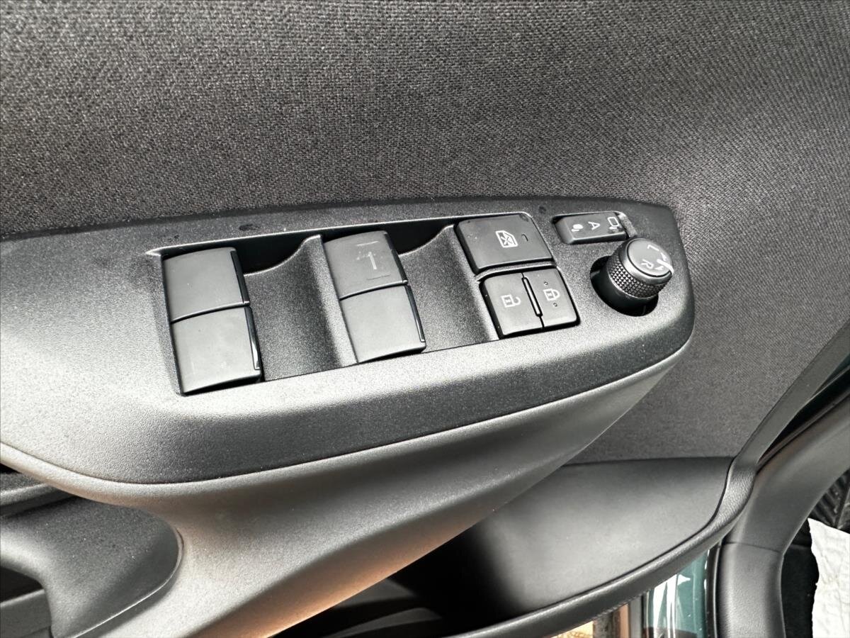 Toyota Yaris Cross Hatchback 1,5 l 68 kw