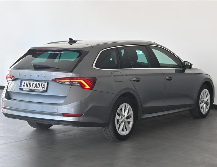 Škoda Octavia Kombi 2,0 l 110 kw