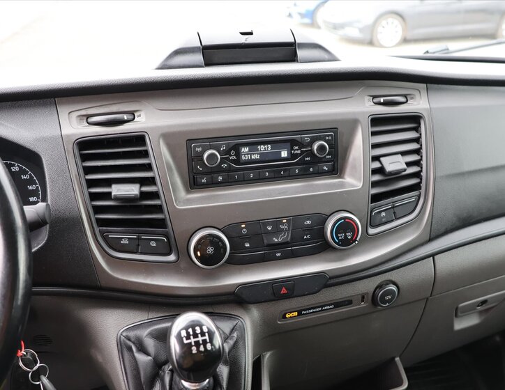 Ford Transit Valník 2,0 l 125 kw