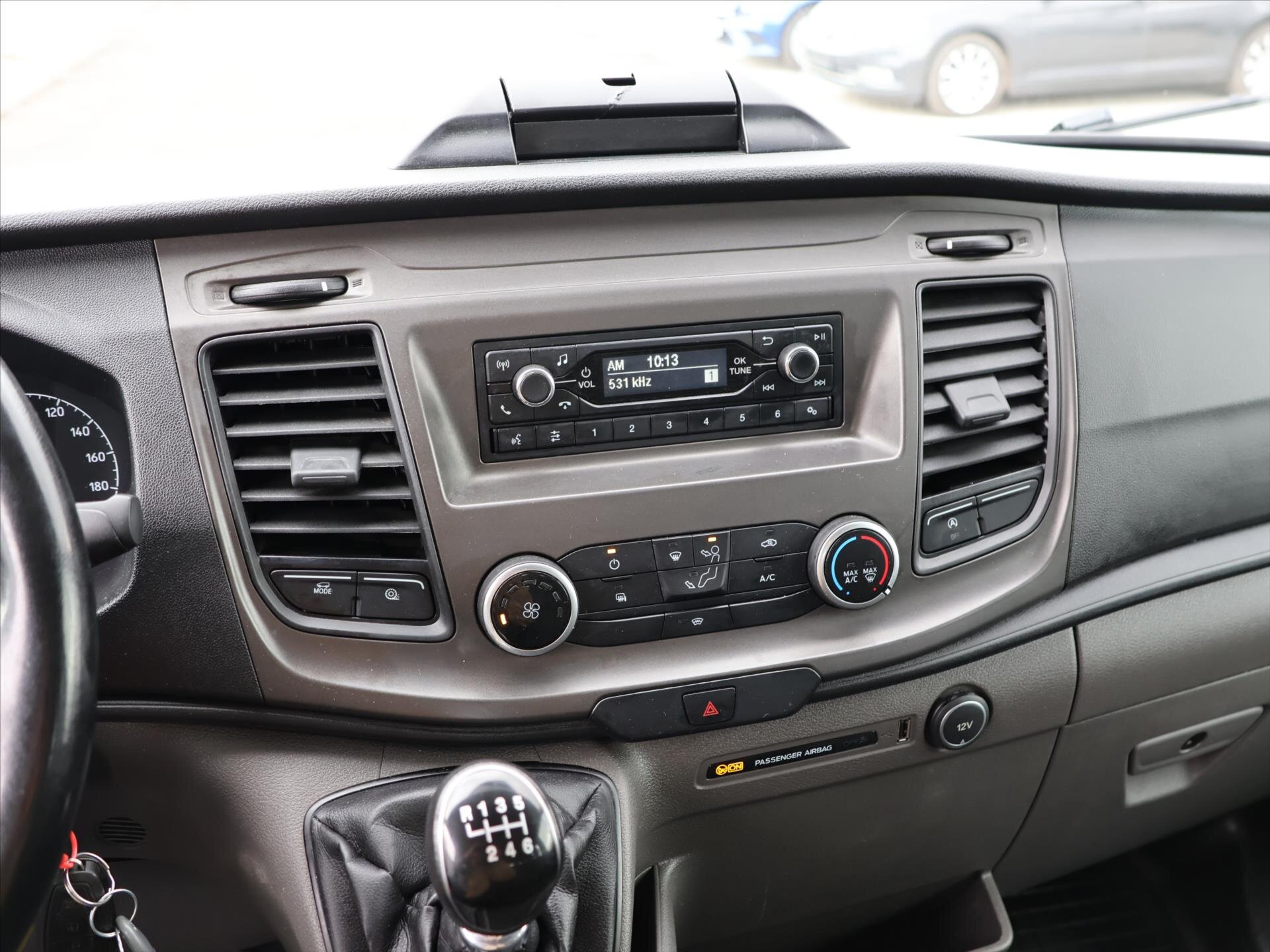 Ford Transit Valník 2,0 l 125 kw