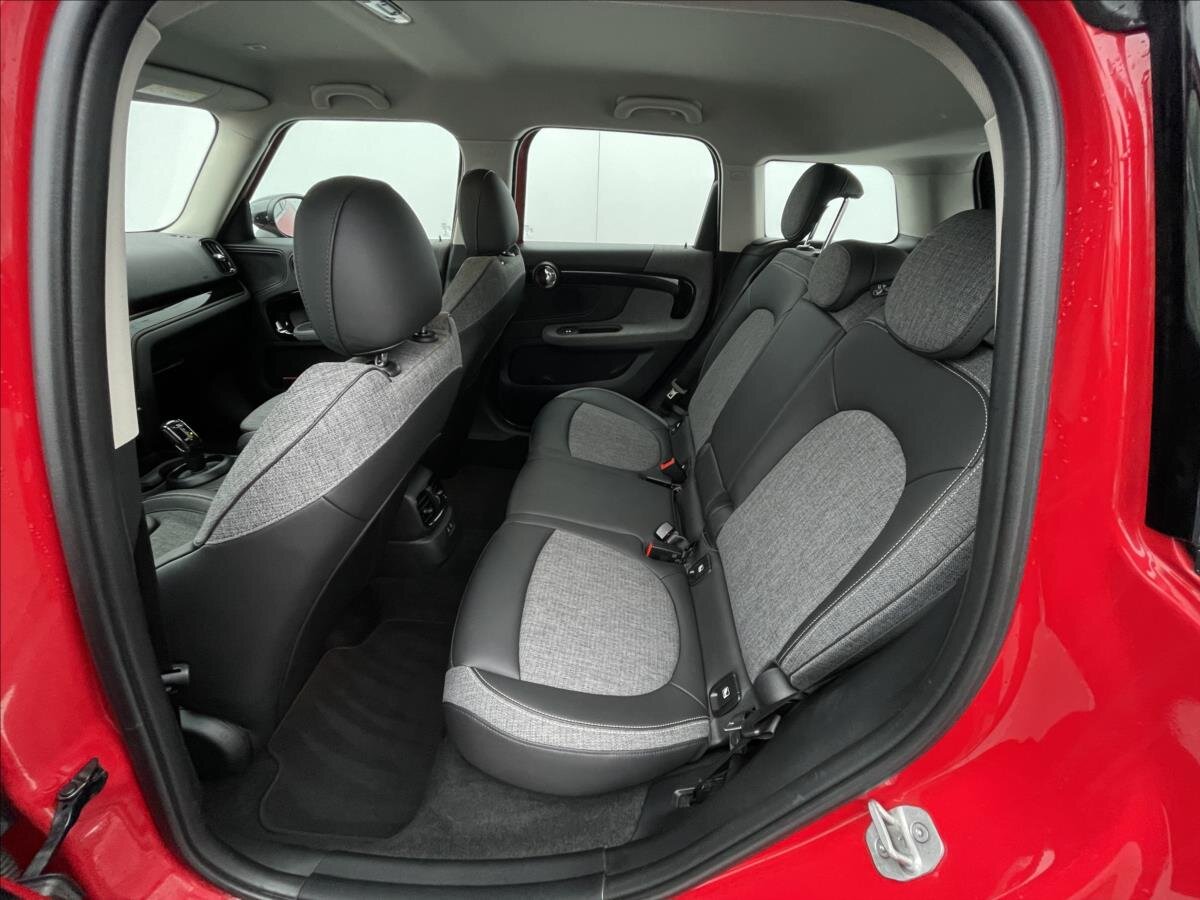 Mini Countryman SUV / Terénní 1,5 l 100 kw