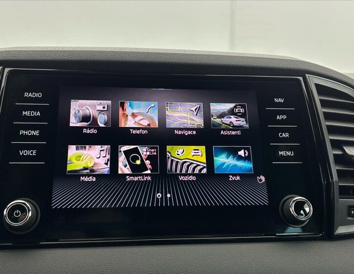 Škoda Karoq SUV / Terénní 1,5 l 110 kw