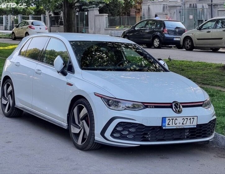 Volkswagen Golf Kombi 2,0 l 180 kw