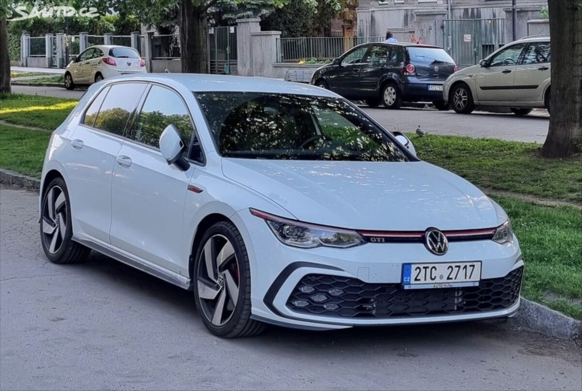 Volkswagen Golf Kombi 2,0 l 180 kw