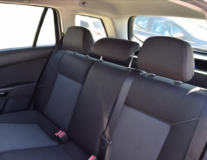 Opel Astra Kombi 1,9 l 74 kw