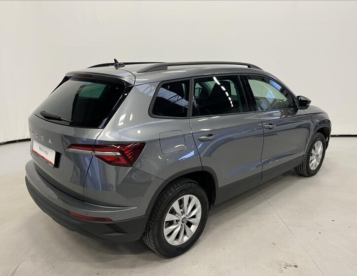 Škoda Karoq SUV 1,5 l 110 kw