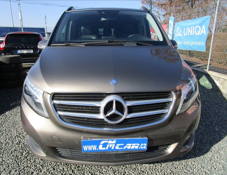 Mercedes-Benz Třídy V Kombi 2,1 l 140 kw