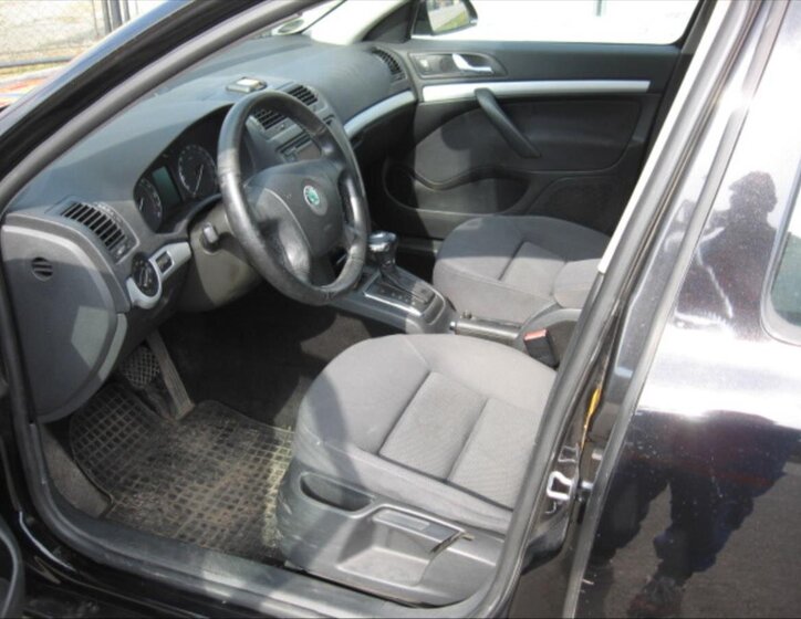 Škoda Octavia Kombi 2,0 l 103 kw