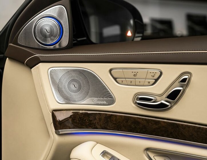 Mercedes-Benz Třídy S 23