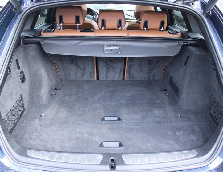 BMW Řada 3 Kombi 2,0 l 135 kw