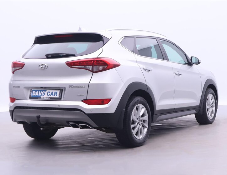 Hyundai Tucson SUV 2,0 l 100 kw