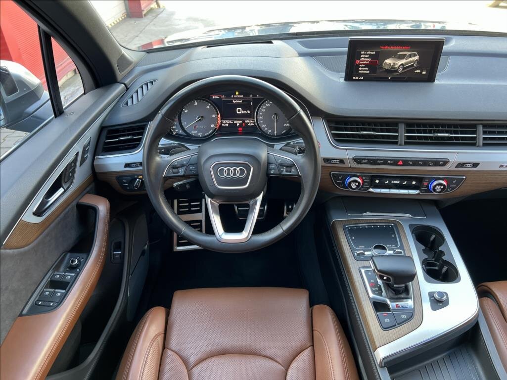Audi SQ7 SUV / Terénní 4,0 l 320 kw