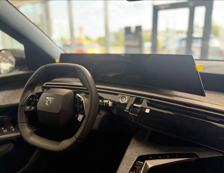 Peugeot 5008 8
