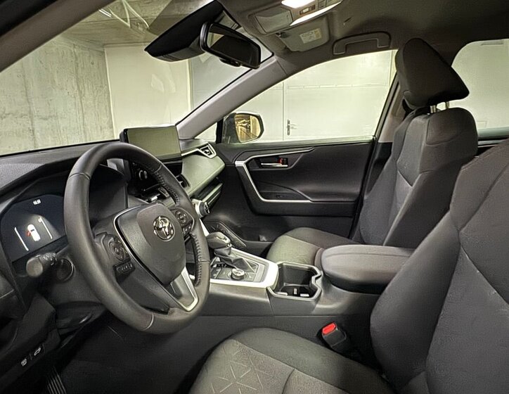 Toyota RAV4 SUV 2,5 l 163 kw
