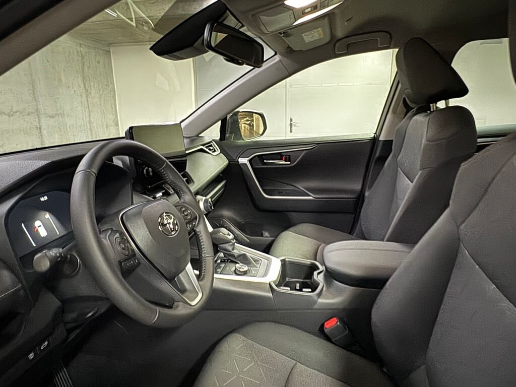 Toyota RAV4 SUV 2,5 l 163 kw