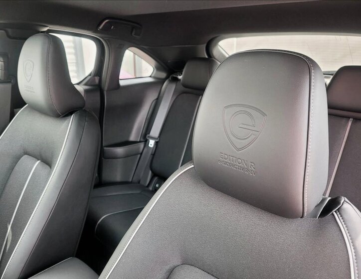 Mazda MX-30 Hatchback 829,0 125 kw