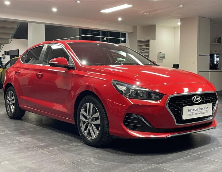 Hyundai i30 Liftback 998,0 88 kw