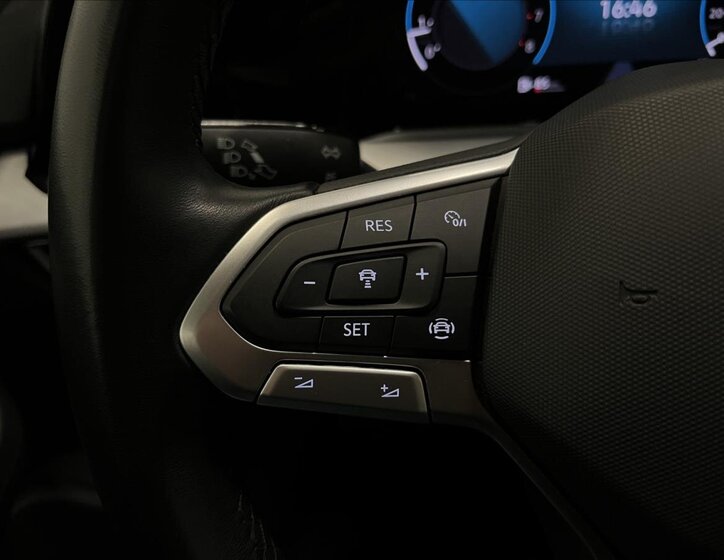 Volkswagen Golf Kombi 1,5 l 110 kw