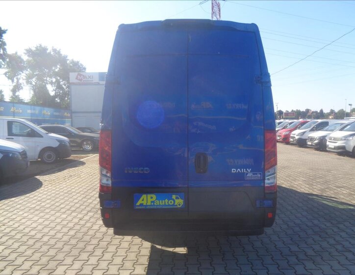 Iveco Daily Ostatní 2,3 l 107 kw