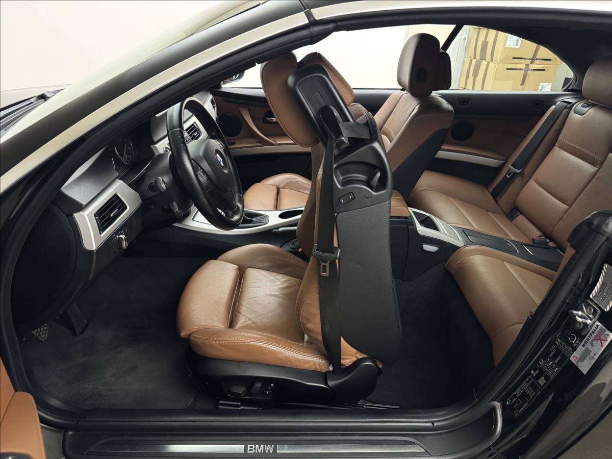 BMW Řada 3 Kabriolet 2,0 l 125 kw