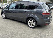 Ford S-MAX MPV 1,8 l 92 kw