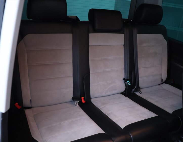 Volkswagen Multivan Kombi 2,0 l 150 kw